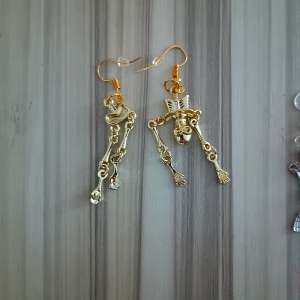 Halloween skeleton earrings